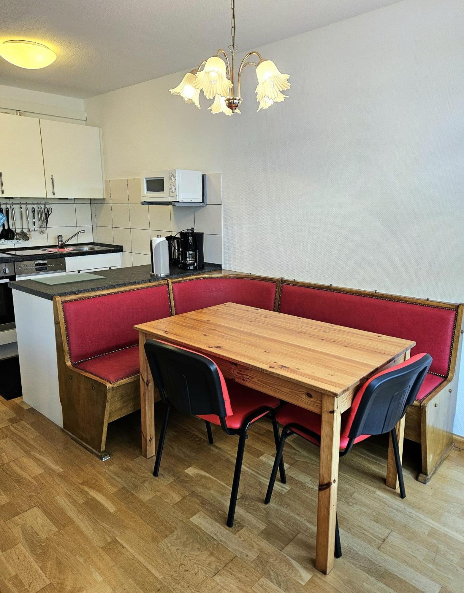 Wohnung 2 - G Pape - Schoene Terassenwohnung Mit Sep Ankleidezimmer, Kostenloses Wlan, Longstay Rabatt, Naehe Duenenpark Grömitz Buitenkant foto