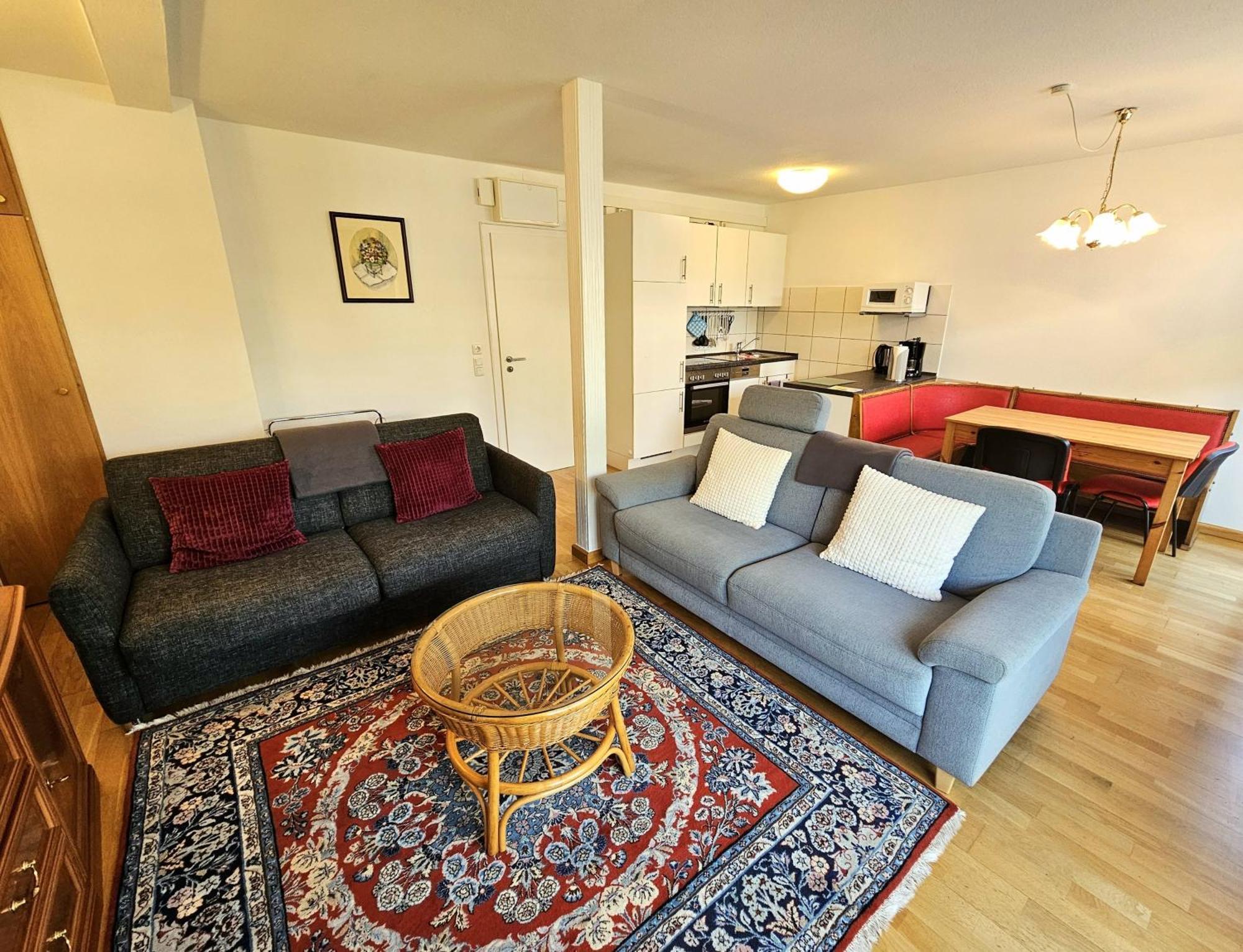 Wohnung 2 - G Pape - Schoene Terassenwohnung Mit Sep Ankleidezimmer, Kostenloses Wlan, Longstay Rabatt, Naehe Duenenpark Grömitz Buitenkant foto